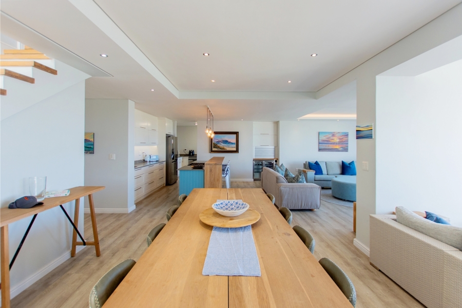 5 Bedroom Property for Sale in Calypso Beach Western Cape